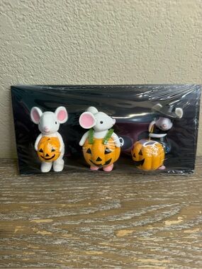 Target Bullseye halloween 3pc. Mice Figurals